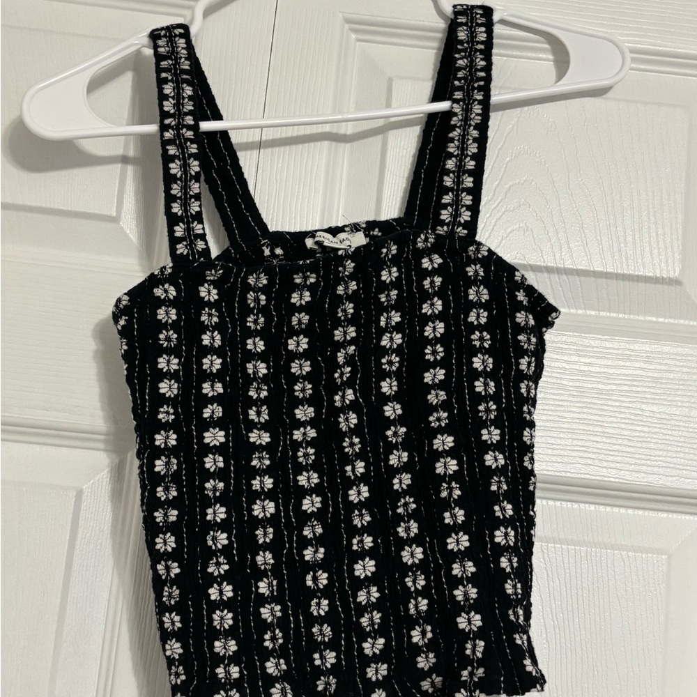 American Eagle Outfitters Black Floral Smocked Crop Top